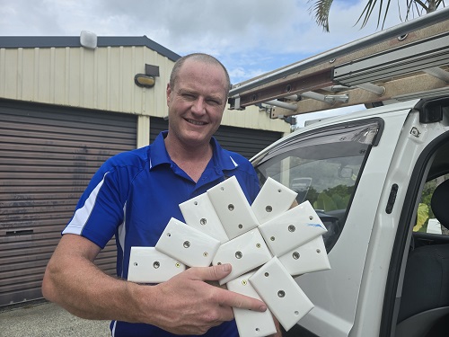 Technician with a handful of TV points