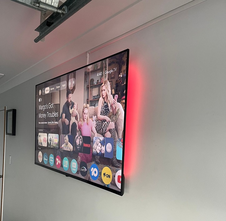 Bias Lighting in Garage2