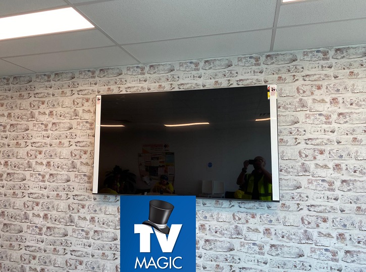 Feature Brick Wall TV mount 2025